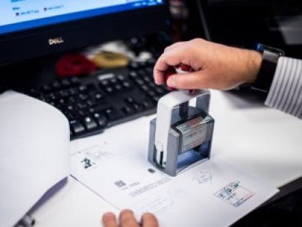 Martes 24 de febrero: Sala de atención de público cerrada